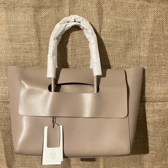 Viewinbox Soft Leather Minimal Bag - Picture 4 of 14